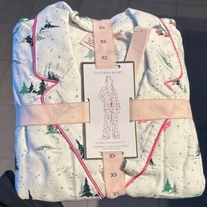 Victoria's Secret Pajama Set - White with Pink Trim